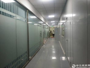 新和新出电子厂整层招租 2800平方豪华装修，带机械设备及配件